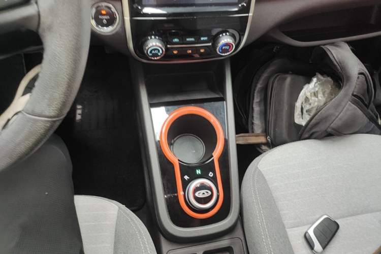 Used Chery QQ Little Ant 2021 150 000 Yuan Ant Fan Edition Ant Stylish Version Lithium Iron Phosphate Gear Lever