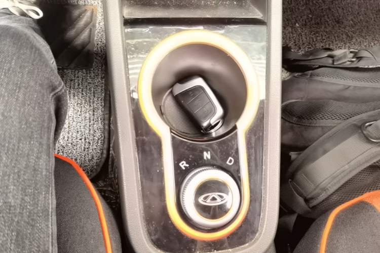 Used Chery QQ Little Ant 2021 150 000 Yuan Ant Fan Edition Ant Trend Version Lithium Iron Phosphate Gear Lever