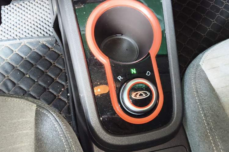 Used Chery QQ Little Ant 2021 150 000 Yuan Ant Fan Edition New Ant Cool Version Lithium Iron Phosphate Gear Lever