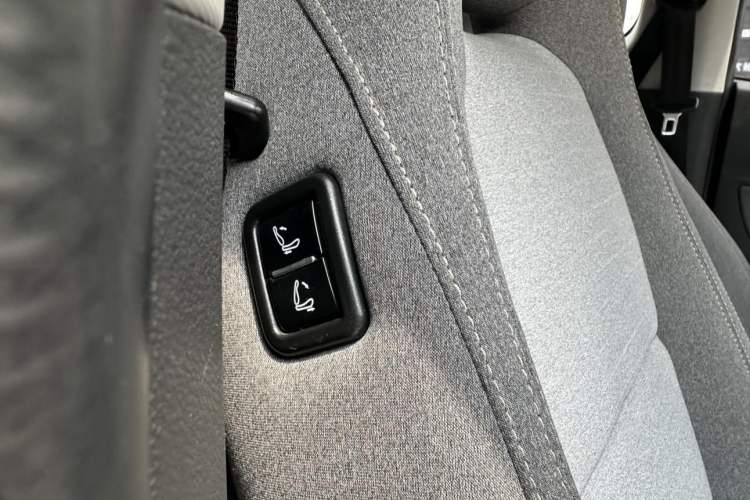 Used Chery QQ Little Ant 2021 150 000 Yuan Ant Fan Edition Ant Cool Version Lithium Iron Phosphate Interior 12
