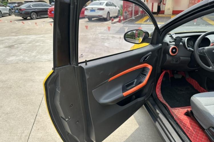 Used Chery QQ Little Ant 2021 150 000 Yuan Ant Fan Edition Ant Cool Version Lithium Iron Phosphate Interior 3
