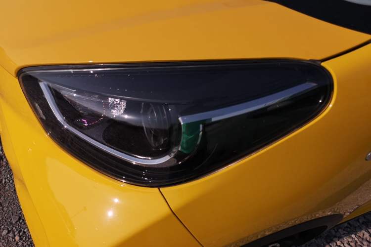Used Chery QQ Little Ant 2021 150 000 Yuan Ant Fan Edition Ant Cool Version Lithium Iron Phosphate Left Front Headlight