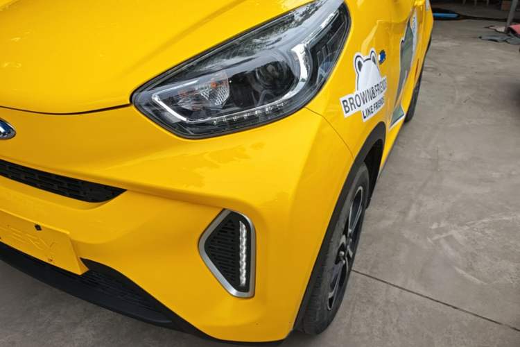Used Chery QQ Little Ant 2021 150 000 Yuan Ant Fan Edition Ant Stylish Version Lithium-Ion Battery Left Front Headlight