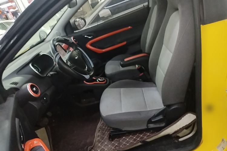 Used Chery QQ Little Ant 2021 150 000 Yuan "Ant Fan" Edition New Ant Xuan Version Lithium-NMC Battery Left Front Seat