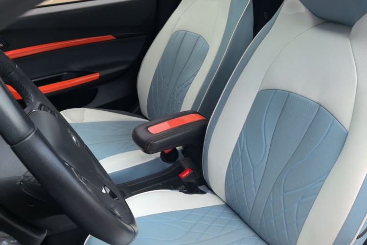 Used Chery QQ Little Ant 2021 200 000 Yuan "Ant Fan" Edition Energized Version NMC Lithium Battery 301 km Left Front Seat