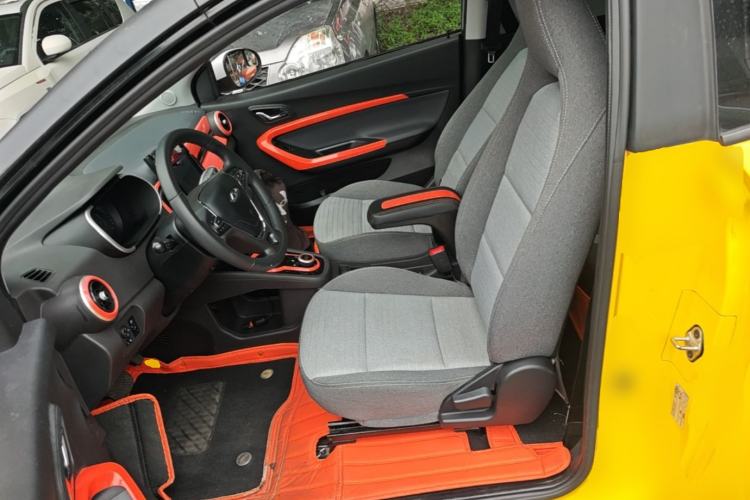 Used Chery QQ Little Ant 2021 150 000 Yuan Ant Fan Edition Ant Stylish Version Lithium-Ion Battery Left Front Seat