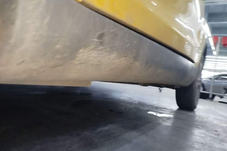 Used Chery QQ Little Ant 2021 150 000 Yuan "Ant Fan" Edition New Ant Xuan Version Lithium-NMC Battery Left Side Sill