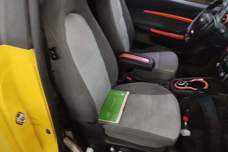 Used Chery QQ Little Ant 2021 150 000 Yuan "Ant Fan" Edition New Ant Xuan Version Lithium-NMC Battery Right Front Seat