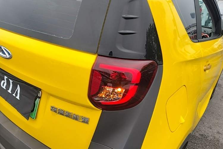 Used Chery QQ Little Ant 2021 150 000 Yuan "Ant Fan" Edition New Ant Cool Version Lithium-Ion Battery Right Rear Taillight