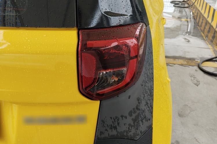 Used Chery QQ Little Ant 2021 150 000 Yuan Ant Fan Edition Ant Trend Version Lithium Iron Phosphate Right Rear Taillight