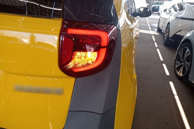 Used Chery QQ Little Ant 2021 150 000 Yuan Ant Fan Edition Ant Cool Version Lithium Iron Phosphate Right Rear Taillight