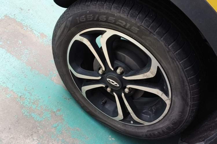 Used Chery QQ Little Ant 2021 150 000 Yuan Ant Fan Edition New Ant Cool Version Lithium Iron Phosphate Right Rear Wheel Hub
