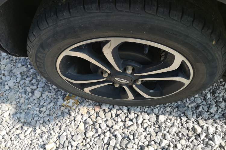 Used Chery QQ Little Ant 2021 150 000 Yuan Ant Fan Edition Ant Cool Version Lithium Iron Phosphate Right Rear Wheel Hub