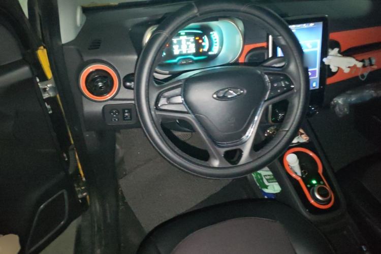 Used Chery QQ Little Ant 2021 150 000 Yuan "Ant Fan" Edition Ant Cool Version with Ternary Lithium Steering Wheel