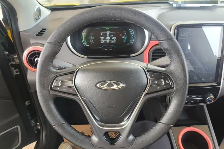 Used Chery QQ Little Ant 2021 150 000 Yuan Ant Fan Edition Ant Stylish Version Lithium Iron Phosphate Steering Wheel