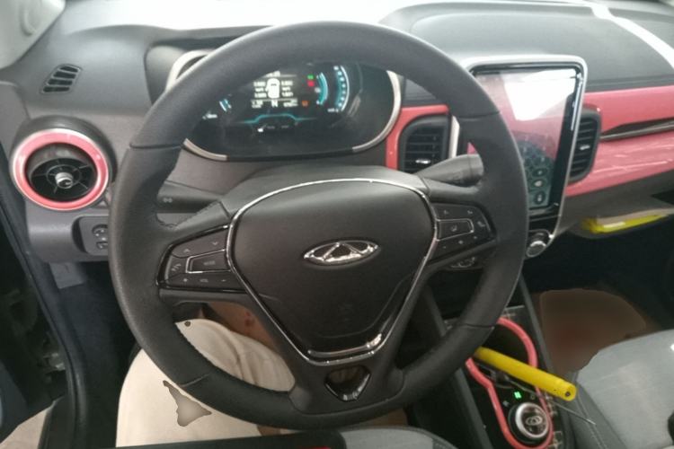 Used Chery QQ Little Ant 2021 150 000 Yuan Ant Fan Edition Ant Cool Version Lithium Iron Phosphate Steering Wheel