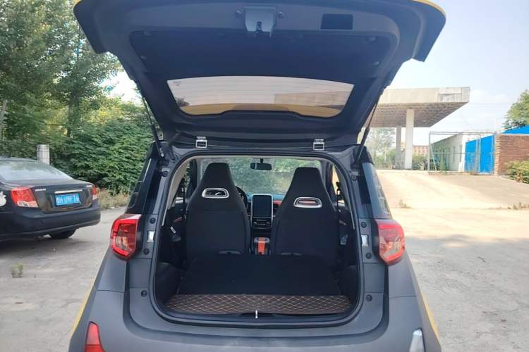 Used Chery QQ Little Ant 2021 150 000 Yuan Ant Fan Edition New Ant Cool Version Lithium Iron Phosphate Trunk