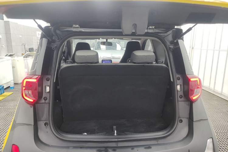 Used Chery QQ Little Ant 2021 150 000 Yuan Ant Fan Edition Ant Stylish Version Lithium Iron Phosphate Trunk