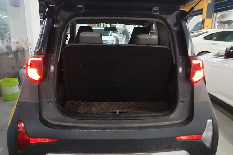 Used Chery QQ Little Ant 2021 150 000 Yuan "Ant Fan" Edition New Ant Xuan Version Lithium-NMC Battery Trunk