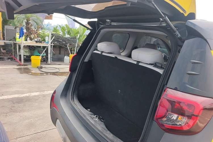 Used Chery QQ Little Ant 2021 200 000-Yuan Ant Fan Edition Talent Version NMC Battery 408 km续航 Trunk