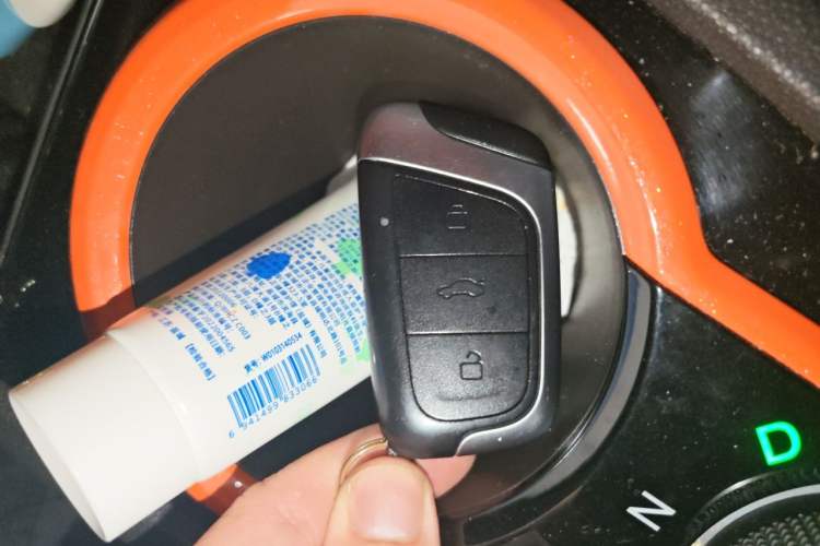 Used Chery QQ Little Ant 2021 150 000 Yuan "Ant Fan" Edition Ant Cool Version with Ternary Lithium Vehicle Key