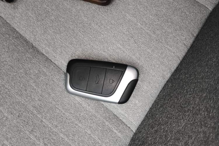 Used Chery QQ Little Ant 2021 150 000 Yuan Ant Fan Edition Ant Stylish Version Lithium Iron Phosphate Vehicle Key