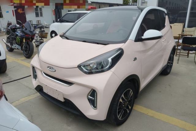 Used Chery QQ Little Ant 2022 Revised Version Sweet Pink Edition Half-Sugar Version Lithium Iron Phosphate 30.7 kWh 30 kW 301 km