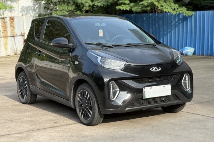 Used Chery QQ Little Ant 2022 Restyled Version Sweet Pink Edition Half-Sugar Version 28.8 kWh 30 kW 301 km Exterior 4