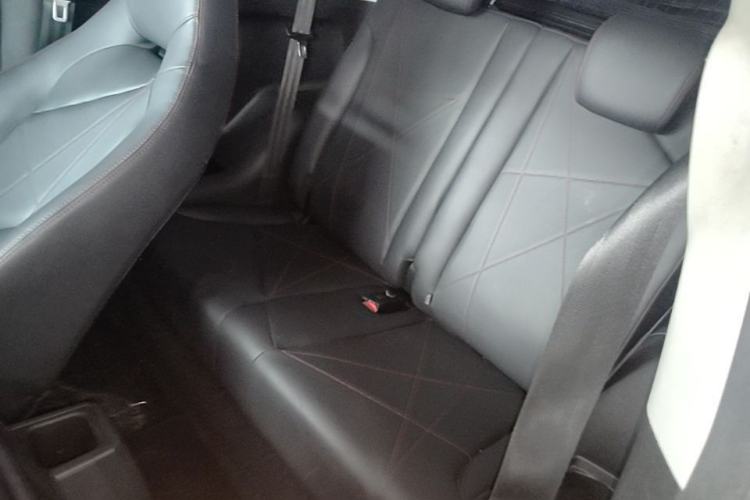 Used Chery QQ Little Ant 2022 Restyled Version Sweet Pink Edition Half-Sugar Version 28.8 kWh 30 kW 301 km Left Rear Seat
