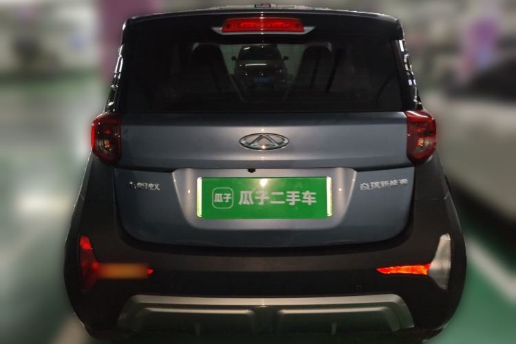Used Chery QQ Little Ant 2022 Revised Version Sweet Pink Edition Half-Sugar Version Lithium Iron Phosphate 30.7 kWh 30 kW 301 km Rear