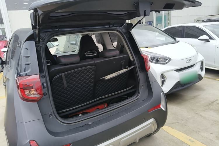 Used Chery QQ Little Ant 2022 Revised Version Sweet Pink Edition Half-Sugar Version Lithium Iron Phosphate 30.7 kWh 30 kW 301 km Trunk