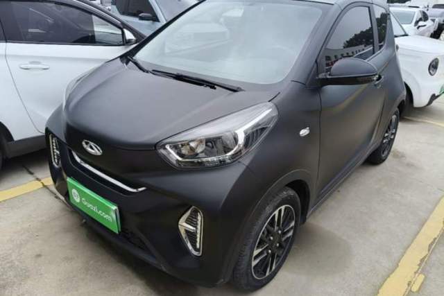 Used Chery QQ Little Ant 2022 Revised Version Sweet Pink Edition Half-Sugar Version Lithium Iron Phosphate 30.7 kWh 30 kW 301 km