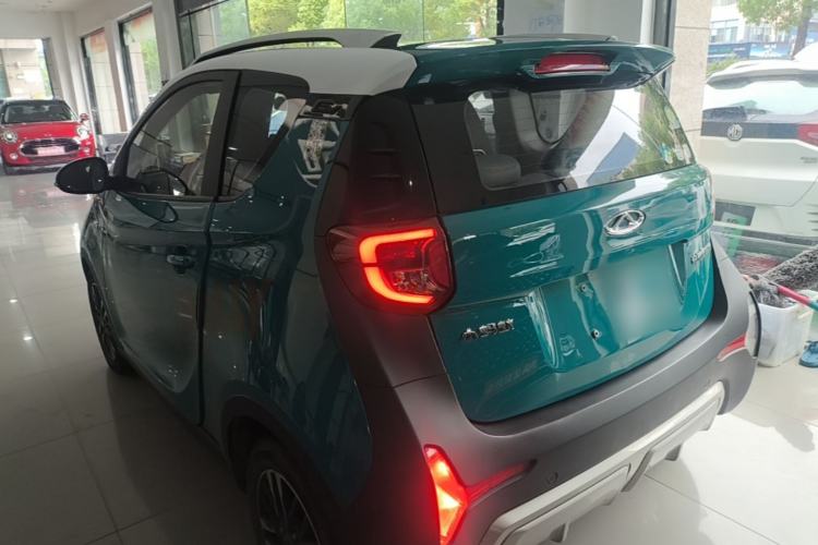 Used Chery QQ Little Ant 2022 Revised Version Sweet Pink Edition Half-Sugar Version Lithium Iron Phosphate 30.7 kWh 30 kW 301 km Exterior 2