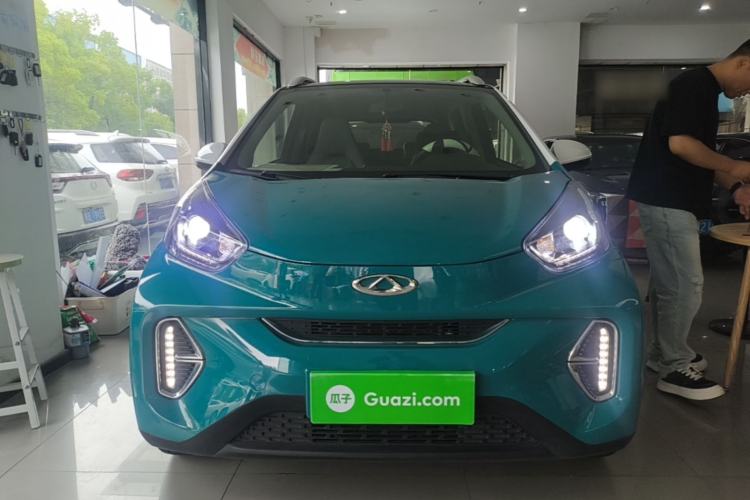 Used Chery QQ Little Ant 2022 Revised Version Sweet Pink Edition Half-Sugar Version Lithium Iron Phosphate 30.7 kWh 30 kW 301 km Front