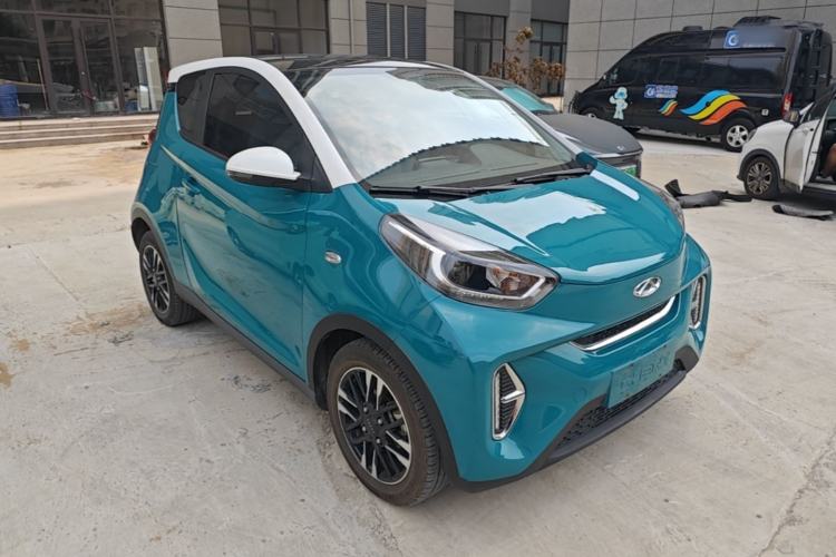Used Chery QQ Little Ant 2022 Sweet Pink Edition Half-Sugar Version 3-Cell Lithium 30kW 301km Front Right 45 Deg
