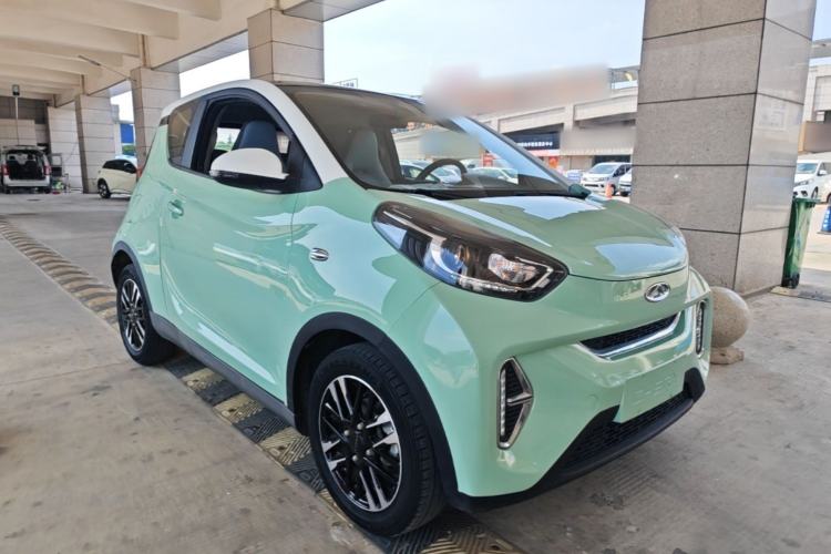 Used Chery QQ Little Ant 2022 Sweet Pink Edition Half-Sugar Version 3-Cell Lithium 30kW 301km Front Right 45 Deg