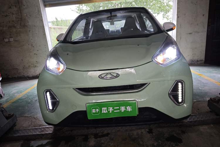 Used Chery QQ Little Ant 2022 Sweet Pink Edition Half-Sugar Version Lithium Iron Phosphate 30 kW 301 km Front