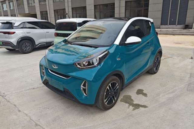 Used Chery QQ Little Ant 2022 Sweet Pink Edition Half-Sugar Version 3-Cell Lithium 30kW 301km