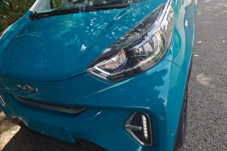Used Chery QQ Little Ant 2022 Revised Version Sweet Pink Edition Half-Sugar Version Lithium Iron Phosphate 30.7 kWh 30 kW 301 km Left Front Headlight