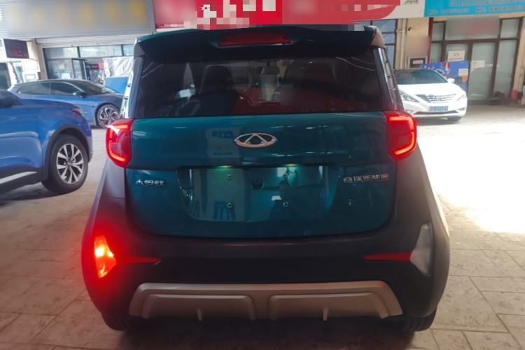 Used Chery QQ Little Ant 2022 Revised Version Sweet Pink Edition Half-Sugar Version Lithium Iron Phosphate 30.7 kWh 30 kW 301 km Rear