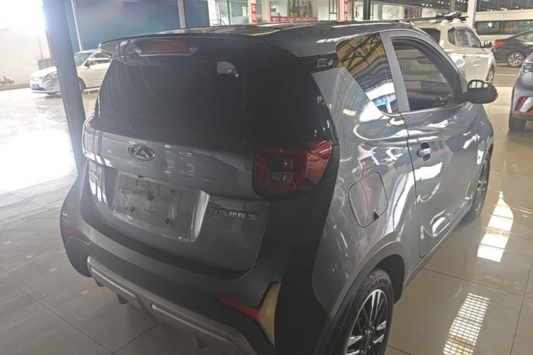 Used Chery QQ Little Ant 2022 Revised Version Sweet Pink Edition Half-Sugar Version Lithium Iron Phosphate 30.7 kWh 30 kW 301 km Rear Right 45 Deg