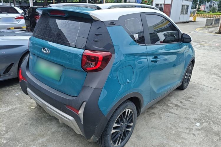 Used Chery QQ Little Ant 2022 Revised Version Sweet Pink Edition Half-Sugar Version Lithium Iron Phosphate 30.7 kWh 30 kW 301 km Rear Right 45 Deg