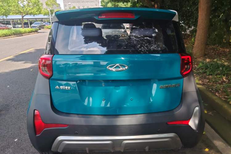 Used Chery QQ Little Ant 2022 Revised Version Sweet Pink Edition Half-Sugar Version Lithium Iron Phosphate 30.7 kWh 30 kW 301 km Rear
