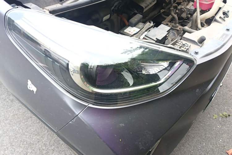 Used Chery QQ Little Ant 2022 Sweet Pink Edition Half-Sugar Version Lithium Iron Phosphate 30 kW 301 km Right Front Headlight