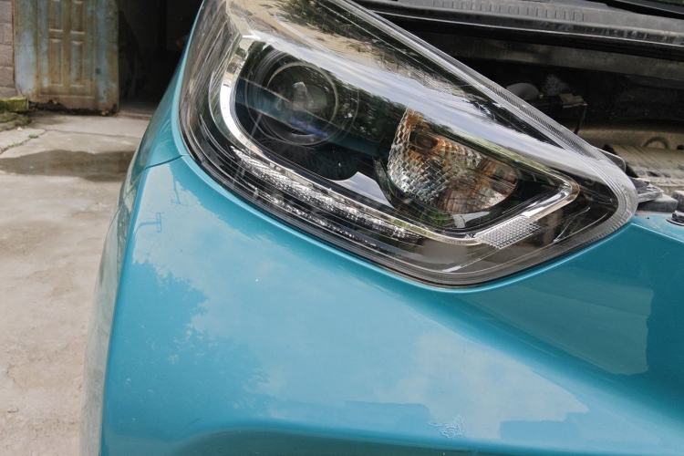 Used Chery QQ Little Ant 2022 Sweet Pink Edition Half-Sugar Version 3-Cell Lithium 30kW 301km Right Front Headlight