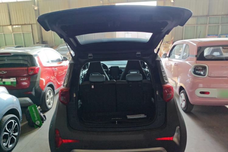 Used Chery QQ Little Ant 2022 Sweet Pink Edition Full-Sugar Version Lithium Iron Phosphate 30 kW 301 km Trunk