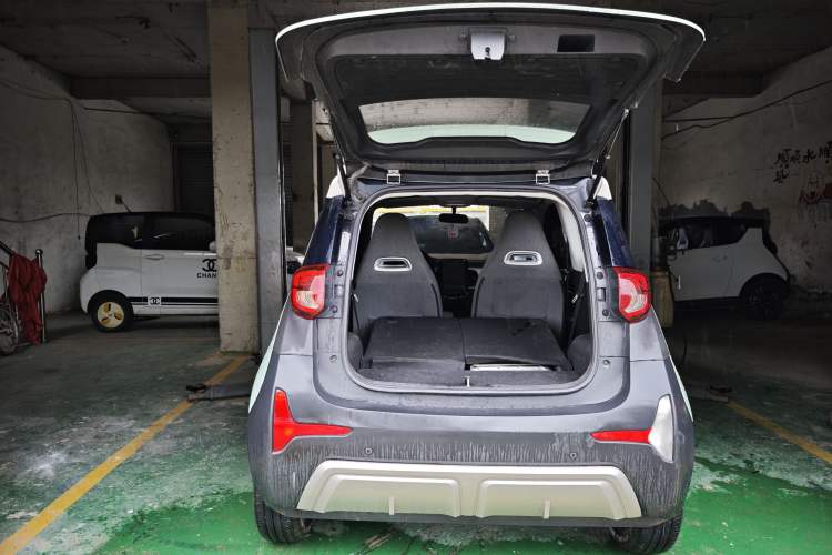 Used Chery QQ Little Ant 2022 Sweet Pink Edition Half-Sugar Version Lithium Iron Phosphate 30 kW 301 km Trunk