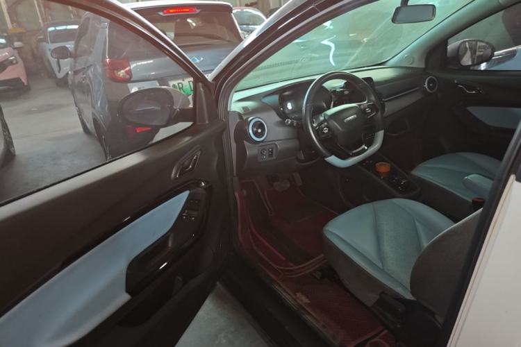 Used Chery QQ Little Ant 2022 Sweet Pink Edition Half-Sugar Version 3-Cell Lithium 30kW 301km Driver Seat
