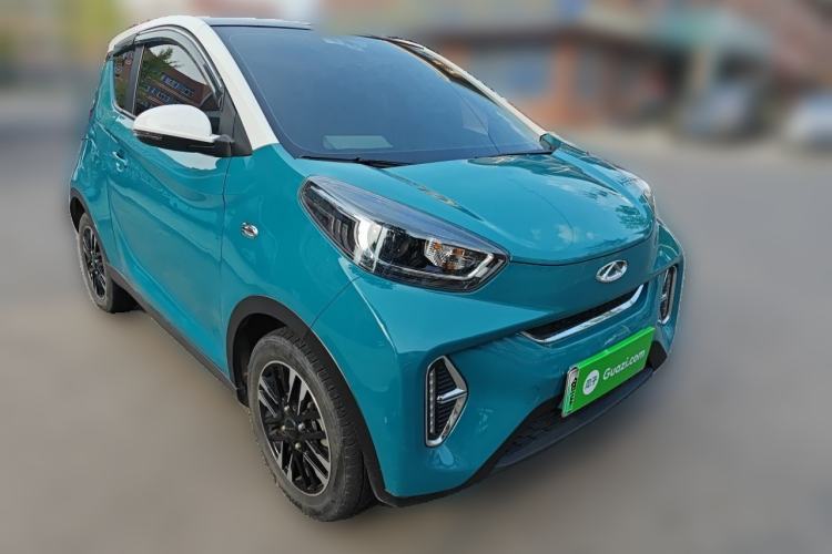 Used Chery QQ Little Ant 2022 Sweet Pink Edition Half-Sugar Version Lithium Iron Phosphate 29.2 kWh 30 kW 301 km Front Right 45 Deg