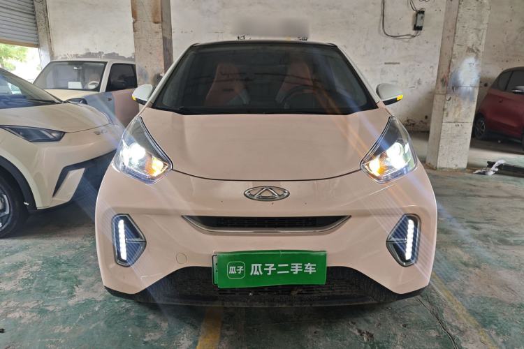 Used Chery QQ Little Ant 2022 Revised Version Sweet Pink Edition Half-Sugar Version Lithium Iron Phosphate 30.7 kWh 30 kW 301 km Front